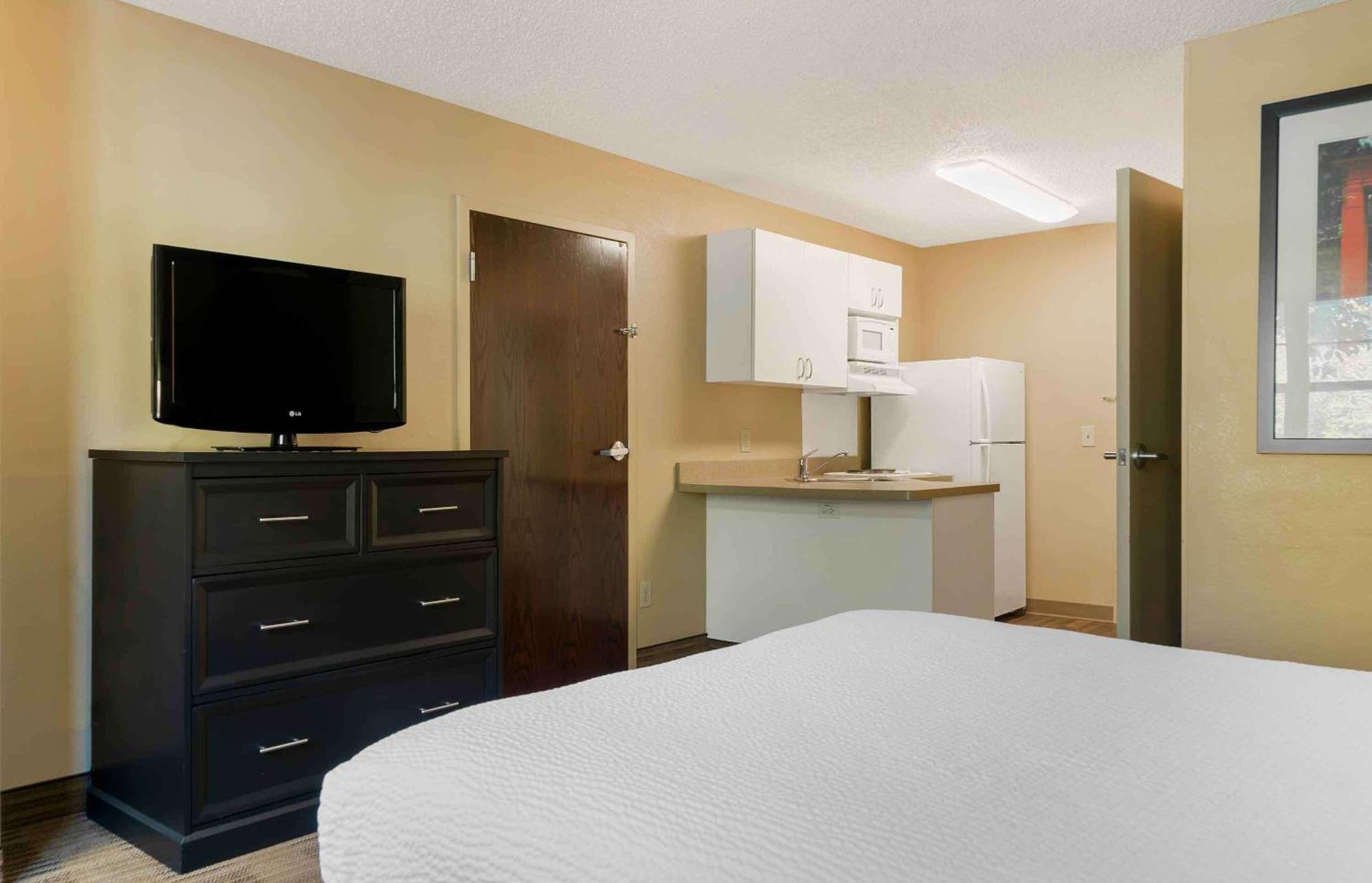 Extended Stay America Suites - Detroit - Canton Buitenkant foto