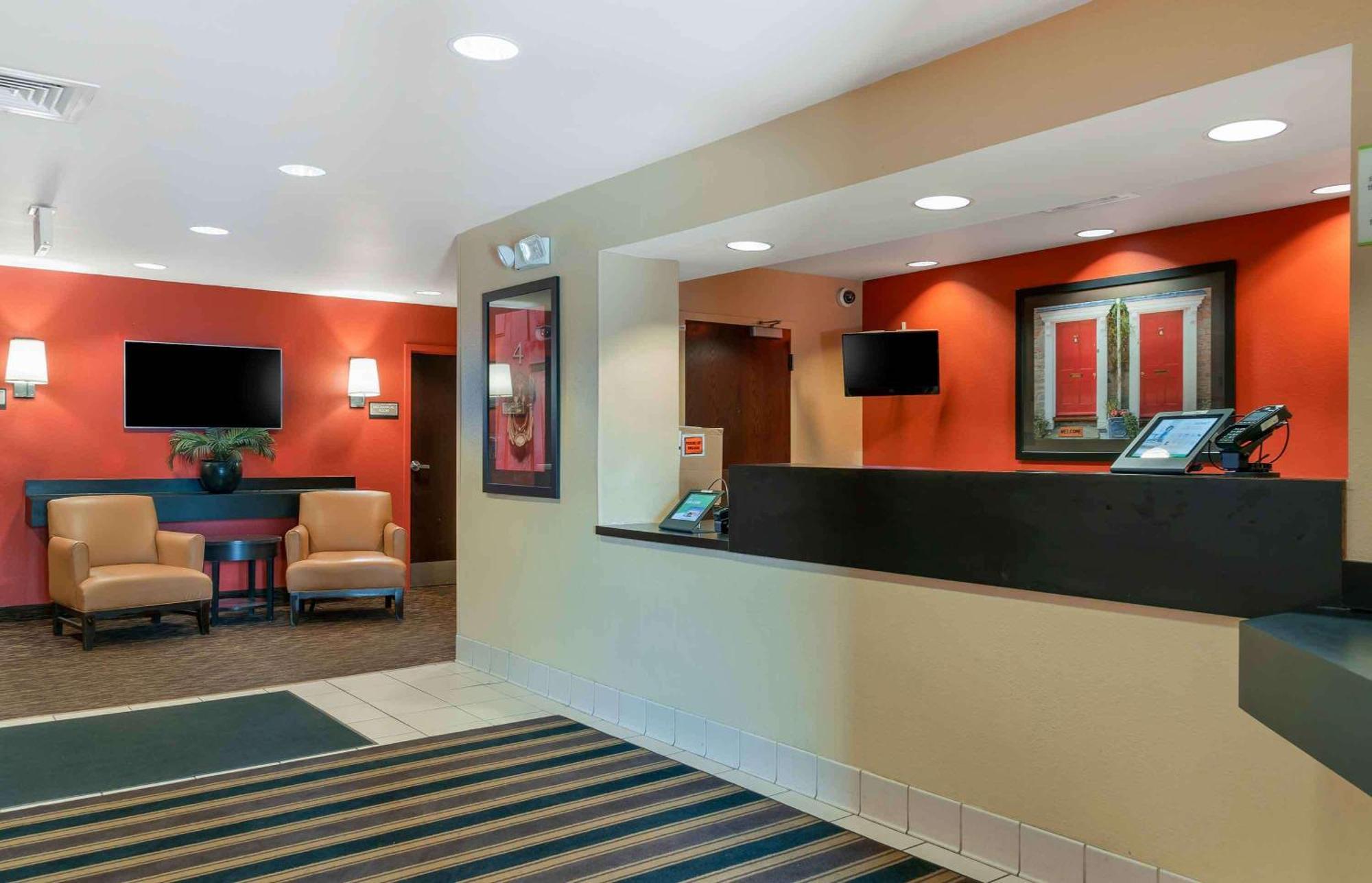 Extended Stay America Suites - Detroit - Canton Buitenkant foto