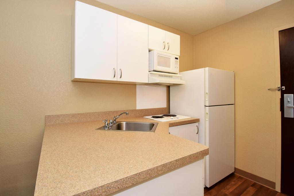Extended Stay America Suites - Detroit - Canton Buitenkant foto