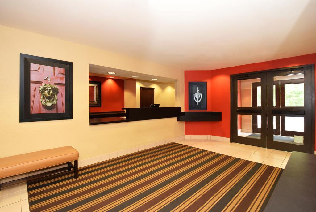 Extended Stay America Suites - Detroit - Canton Buitenkant foto