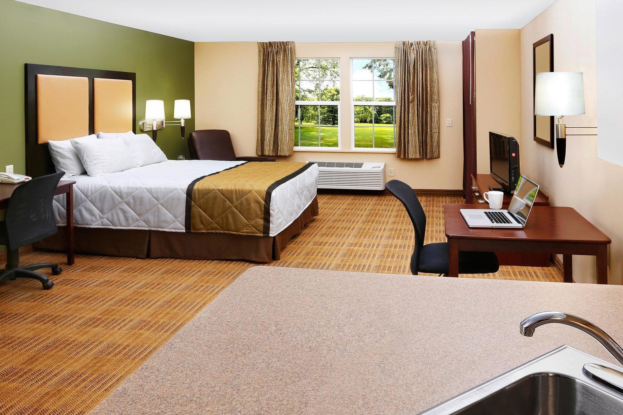 Extended Stay America Suites - Detroit - Canton Buitenkant foto
